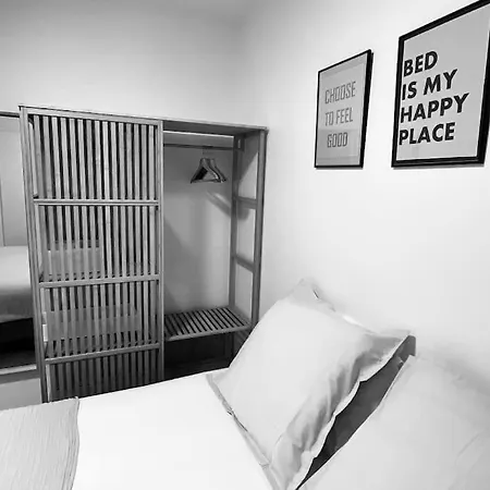 Large 2 Bedrooms Flat In Center Apartamento *